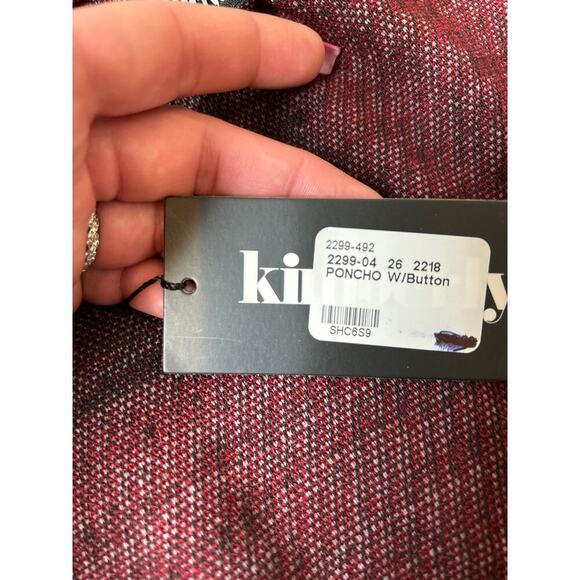 Kimberly C. Poncho one pocket red/black plaid NEW hooded no arm holes OSFM - Picture 5 of 11